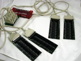 12~22位,50~100KHz 高達84 通道數(shù)據(jù)采集卡, 采樣頻率可程控，可通過二次開發(fā)構(gòu)成自己的測試系統(tǒng)。
Visual C++ , Visual Basic , DLL 庫, LABView DAYSLIB 和 matlab驅(qū)動