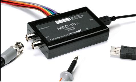 1、USB接口單通道200MHz/s采樣數(shù)字示波器，等效采樣：1GHz/s2、8通道邏輯分析儀3、單通100MHz道波形發(fā)生器4、單通道100MHz 頻譜分析
5、先進(jìn)的觸發(fā)，自動(dòng)測量
