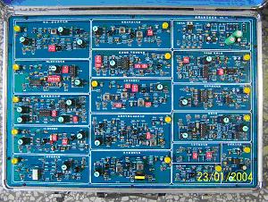 適用于信息與通信專(zhuān)業(yè)《高頻電路》課程的實(shí)驗(yàn)教學(xué)
