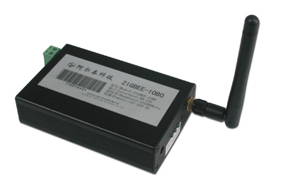 網(wǎng)絡(luò)組成模塊，用于生成ZIGBEE網(wǎng)絡(luò)，以便其他節(jié)點(diǎn)加入。同時(shí)也可配置為路由。配合ZIGBEE1080A和配套的服務(wù)程序，可以方便的使用戶的遠(yuǎn)端設(shè)備與組態(tài)軟件連接